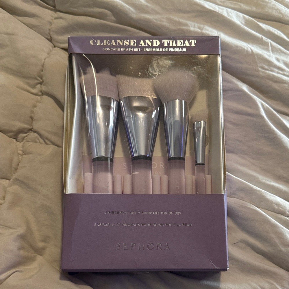 Sephora Cleanse and Treat Brush Set in Lavender